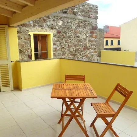 Piccolo Castello - Key To